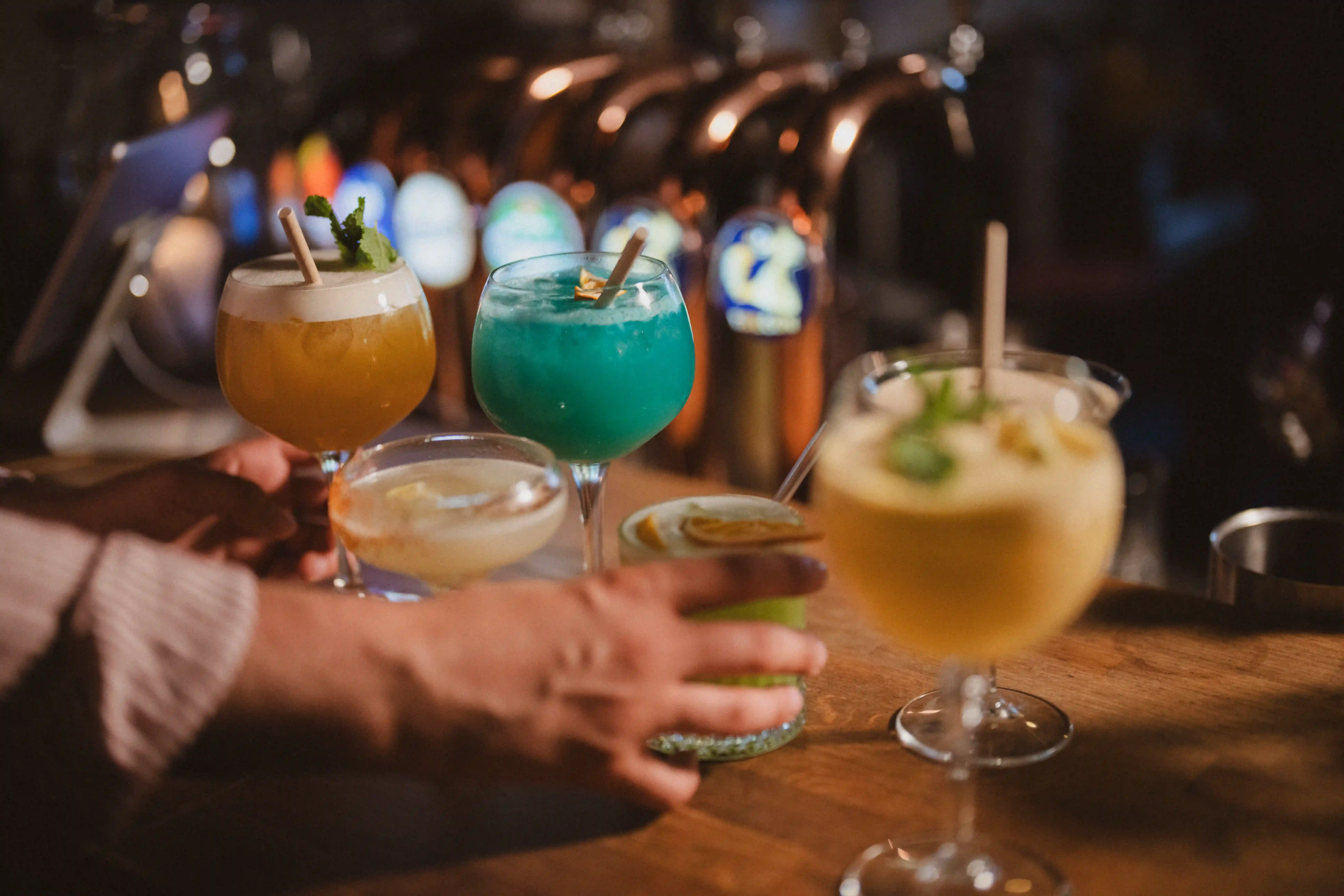 Drinkar & barer image 1