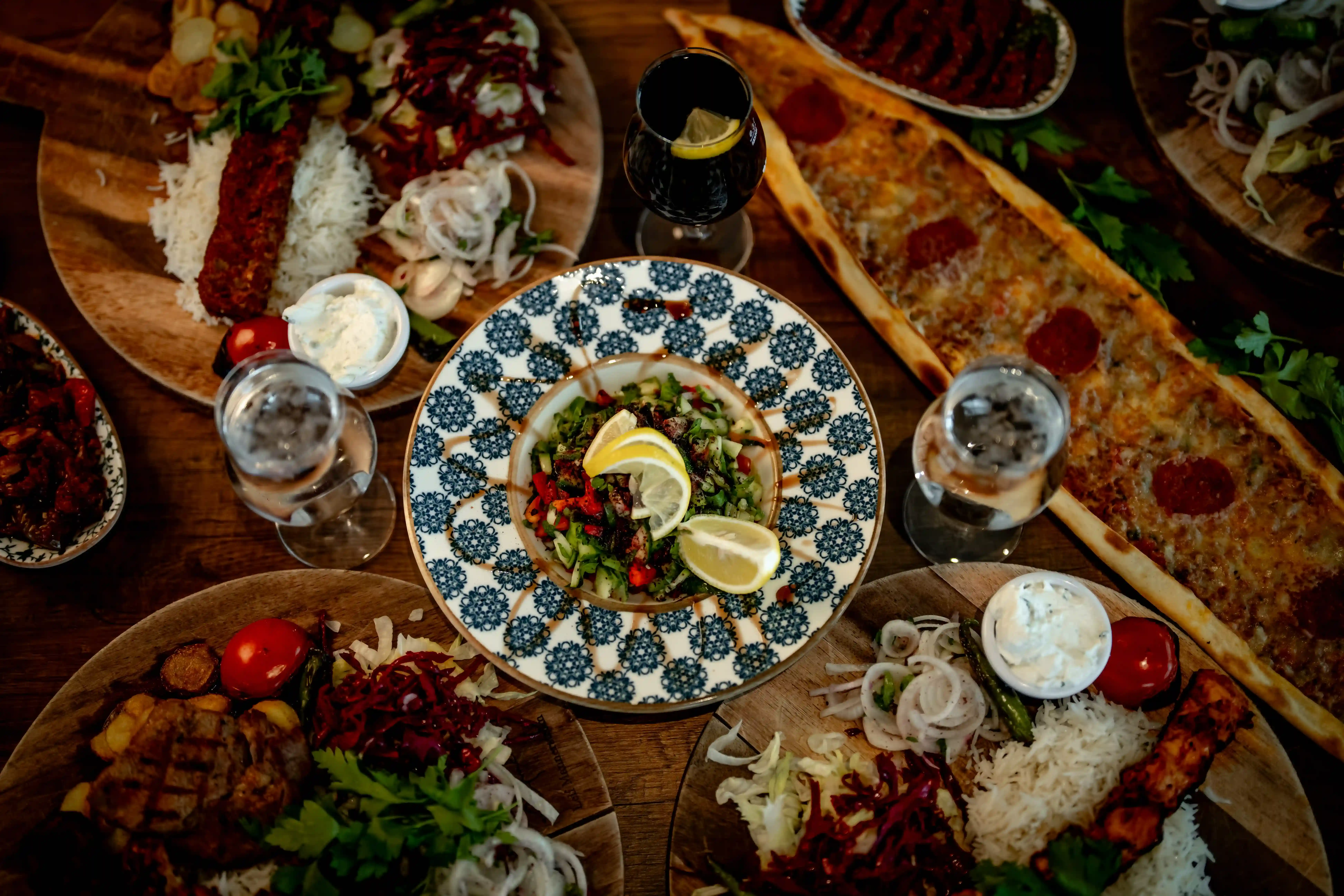 Mat & Restauranger image 3